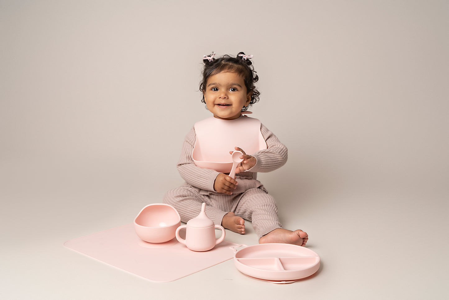 A stylish weaning set for babies and toddlers featuring unbreakable, easy-grip children’s tableware made from premium non-toxic, BPA-free, food-grade silicone. The set includes a strong suction base plate and bowl to prevent spills and distractions during meals. It's also waterproof, microwave, and dishwasher safe, offering convenience and easy cleaning. Whether introducing solids or promoting self-feeding, this baby and toddler weaning set is an essential.